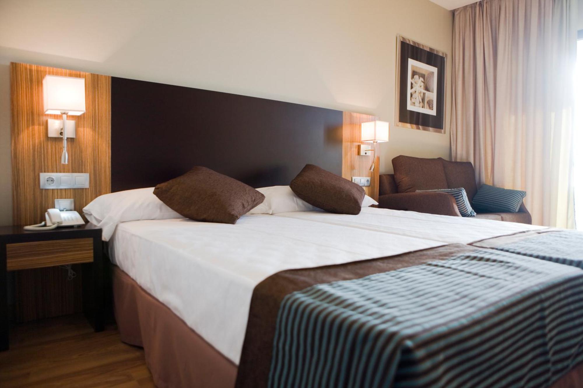 Habitación Doble con cama supletoria