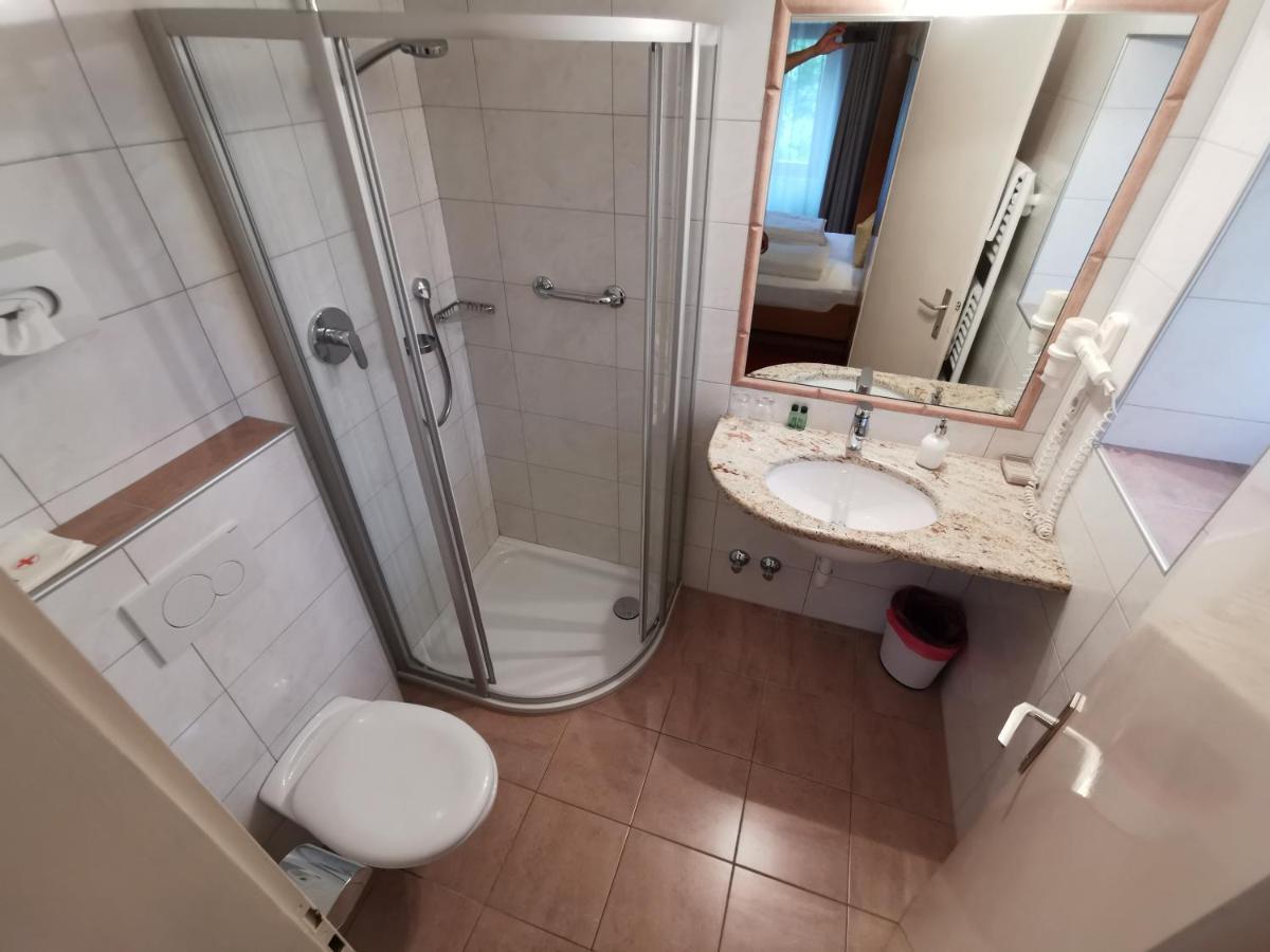 Camera Matrimoniale con Bagno