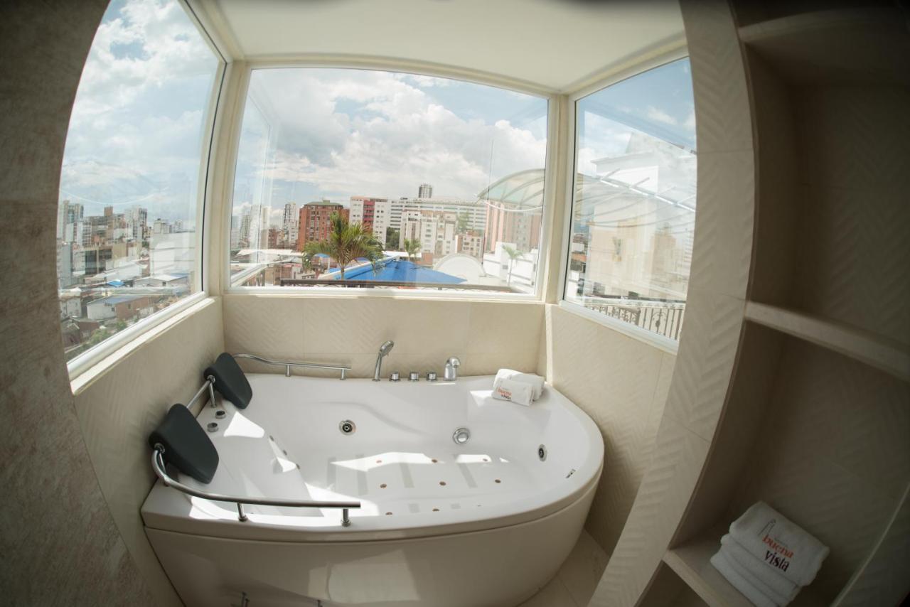 Suite Deluxe con bañera de hidromasaje