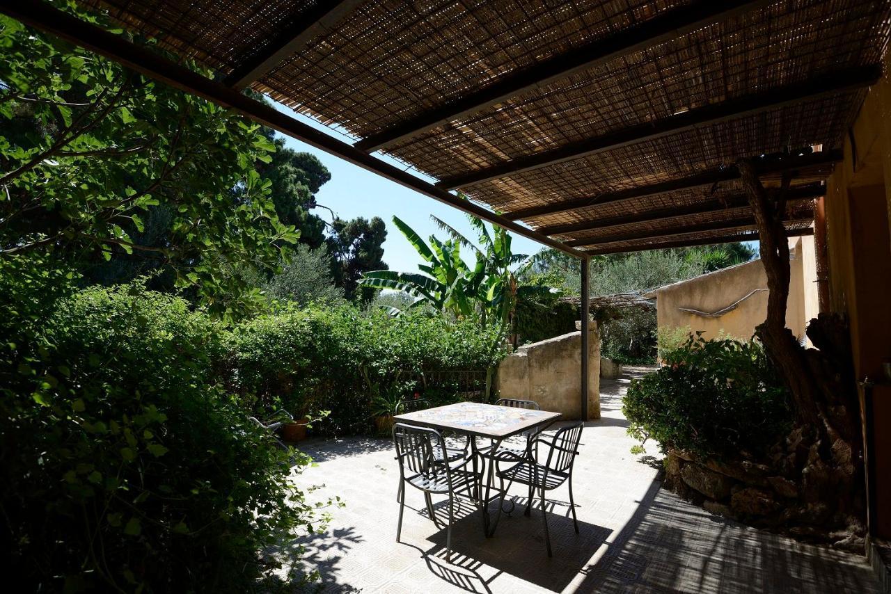 Studio Terrace,1096212159:JPEG
