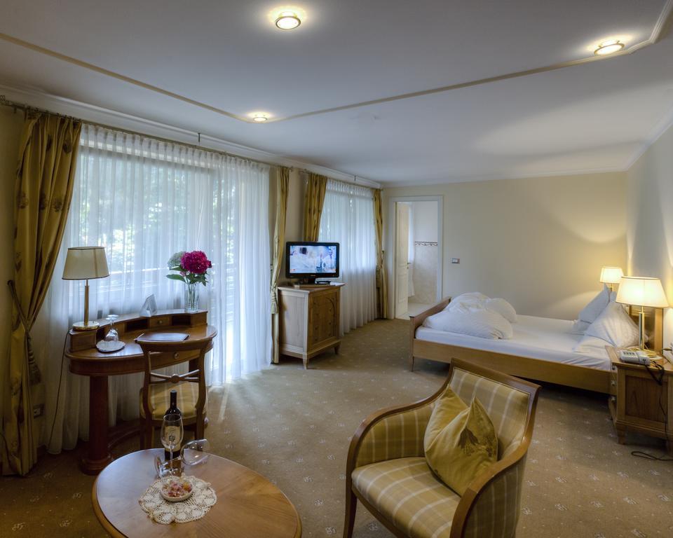 Junior Suite con Vista Strada