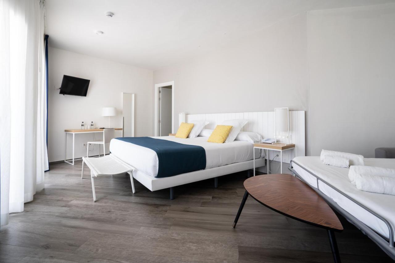 Habitación Familiar (3 adultos + 1 niño)