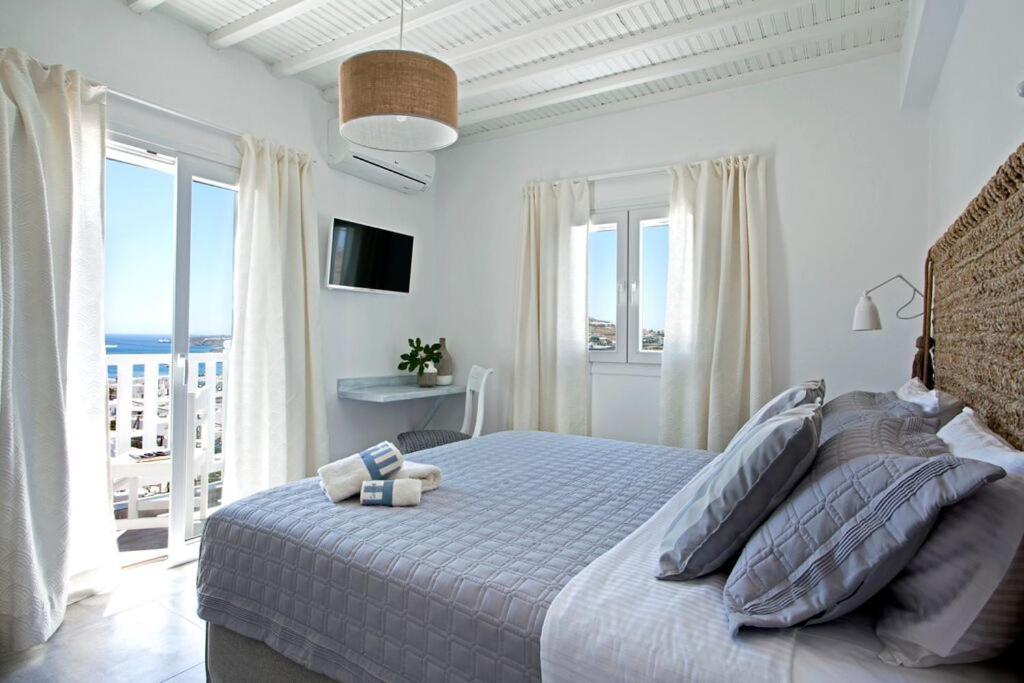 Villa con 4 Camere da Letto, Piscina Privata, Vasca Idromassaggio e Vista Mare