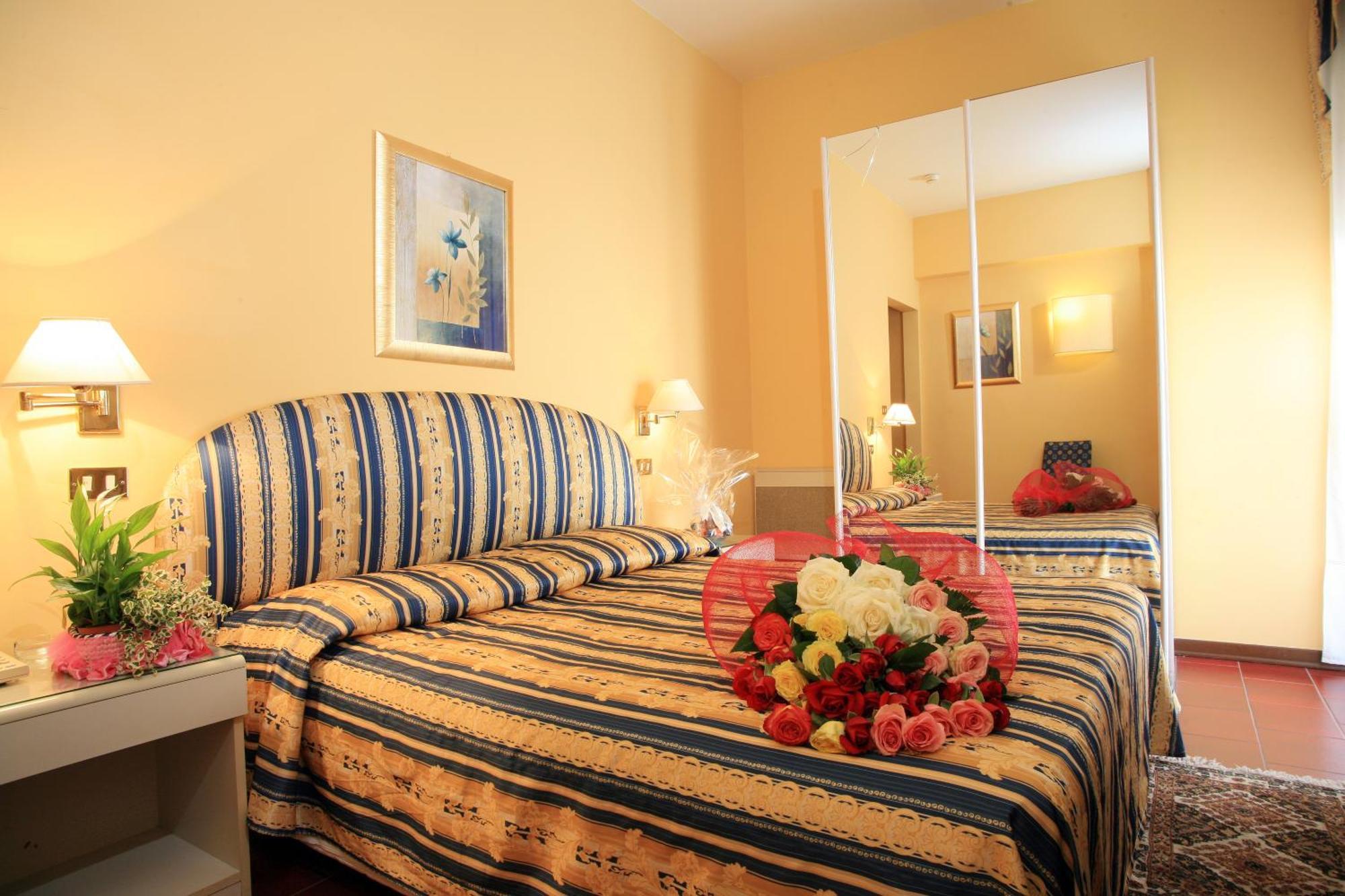 Standard Quadruple Room,545065029:JPEG