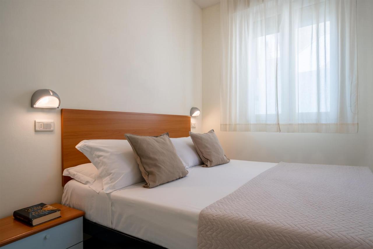 Appartamento con 2 Camere da Letto e Balcone