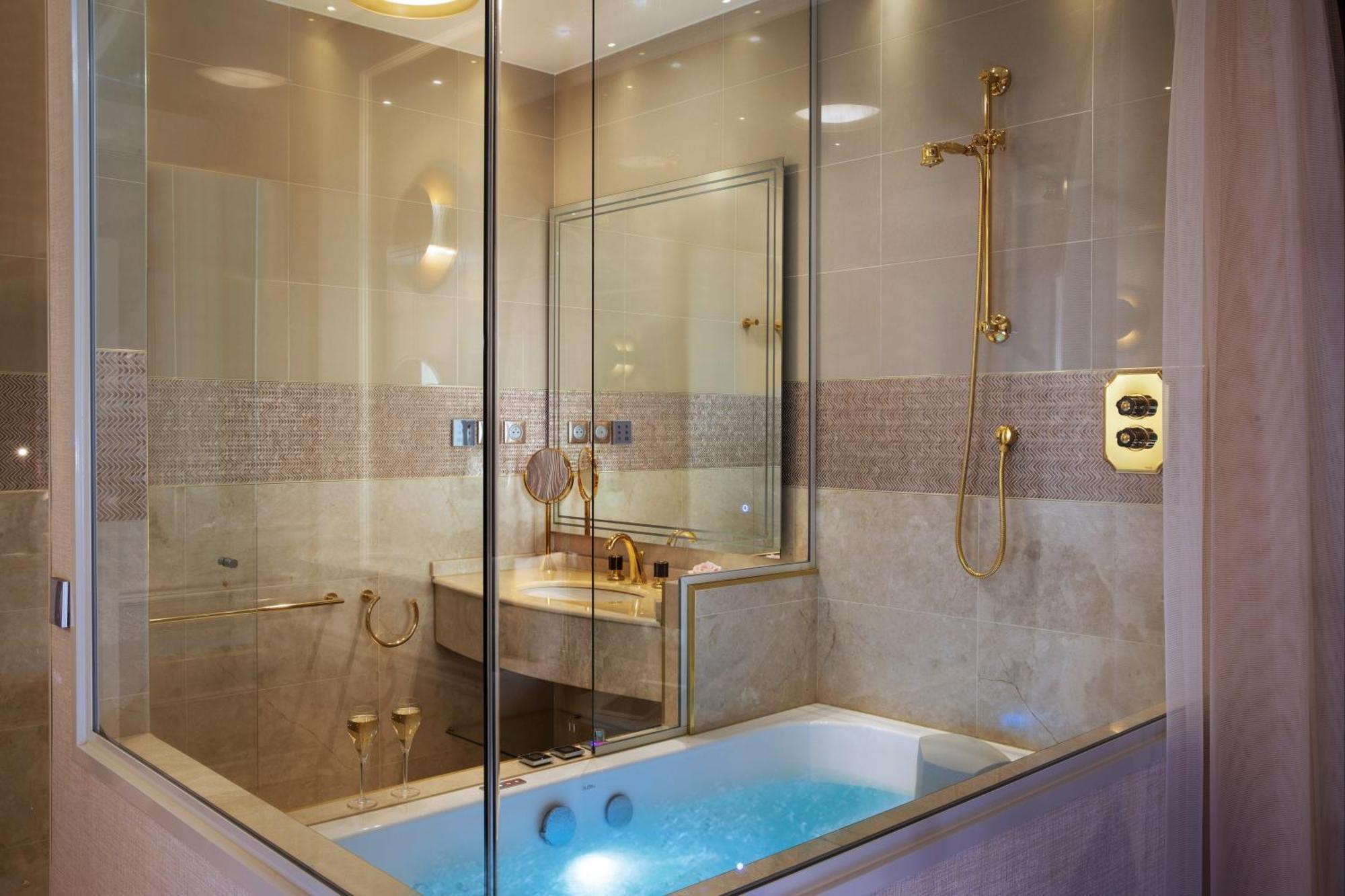 Camera Deluxe - Passione con Jacuzzi