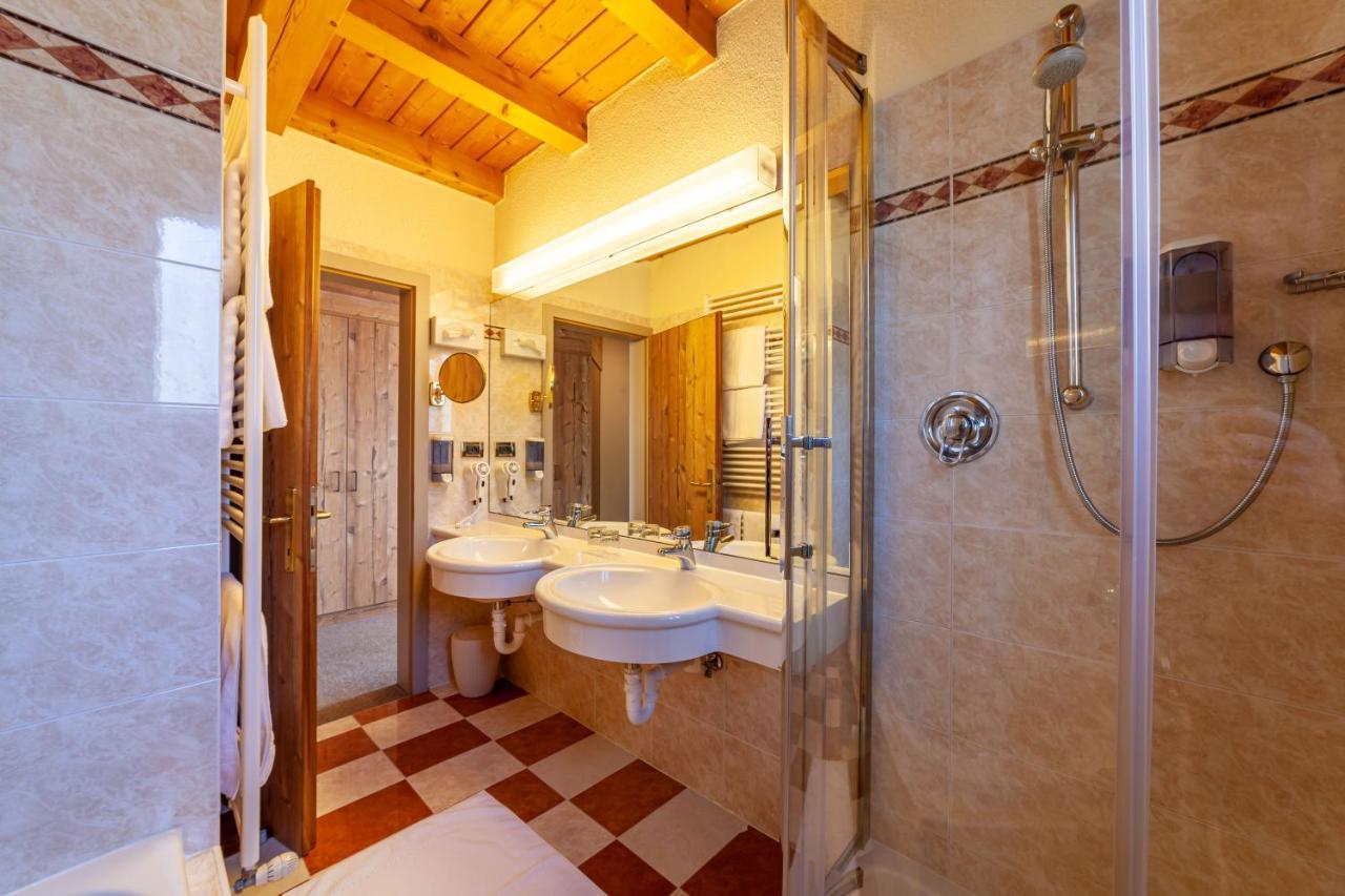 Suite Balcony,1550839372:JPEG