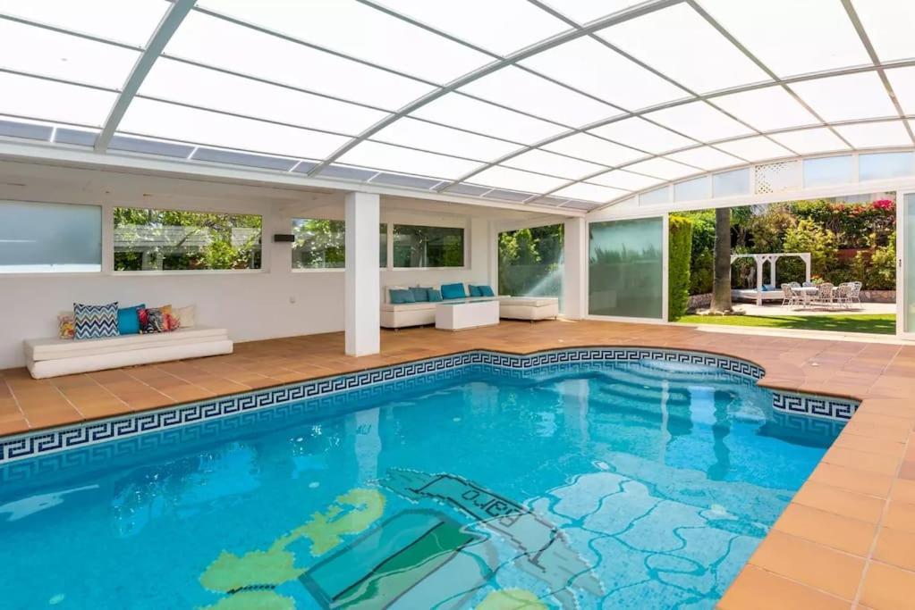 Villa Deluxe