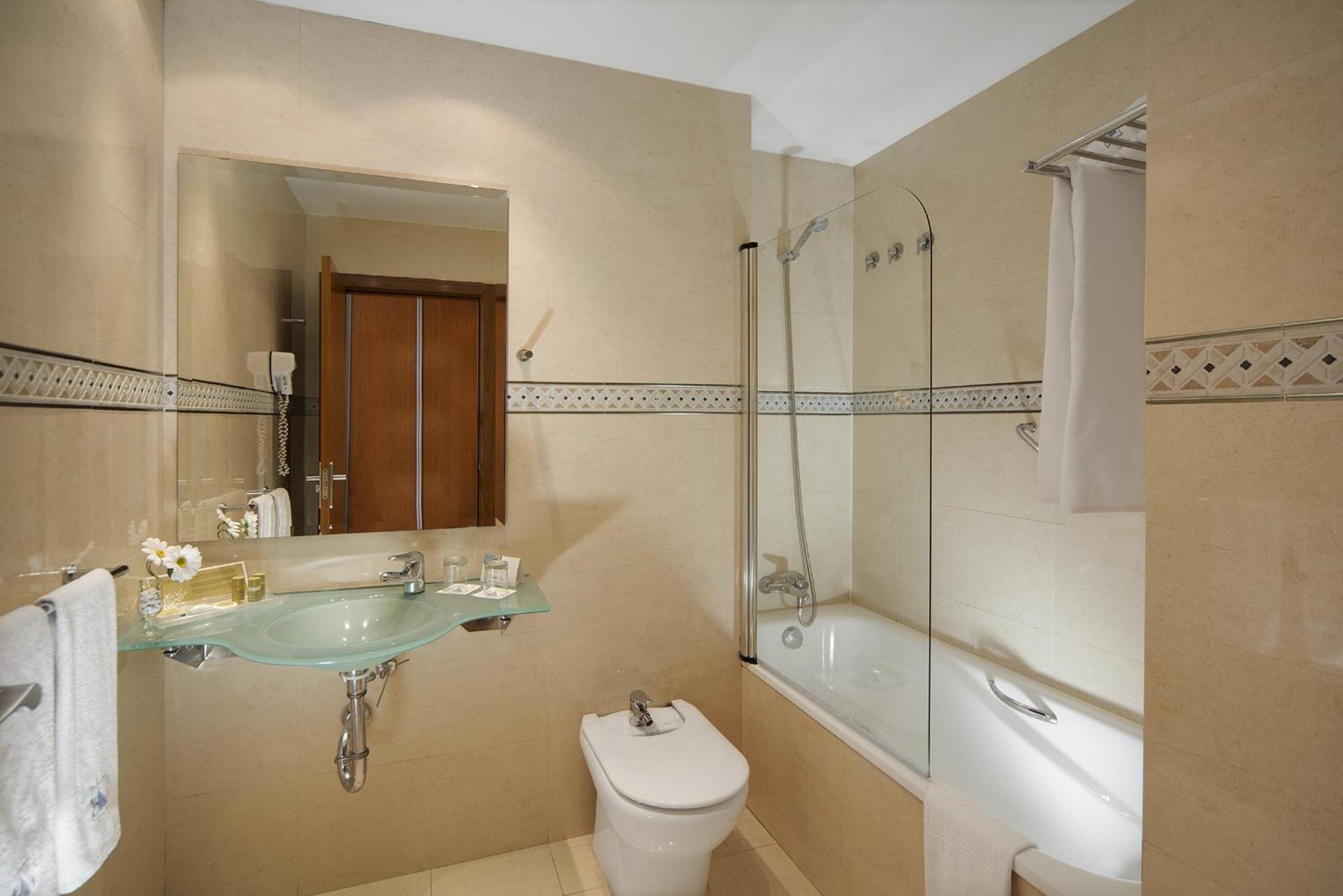 Junior Suite,1670698959:JPEG