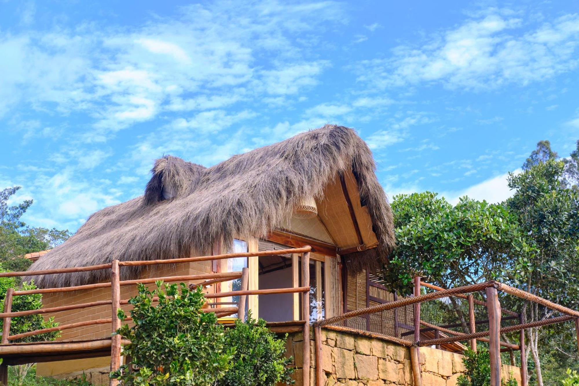 Habitación Doble con vistas a la montaña