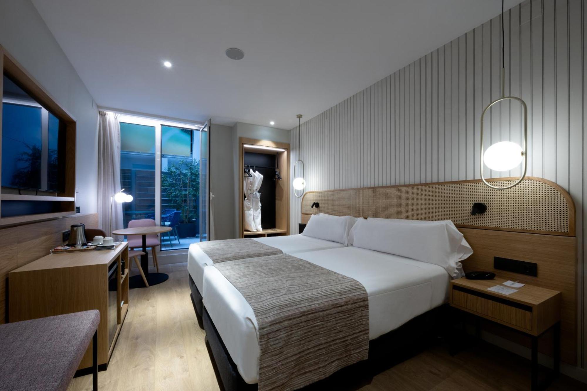 Double or Twin Room Balcony or Terrace,1544991652:JPEG
