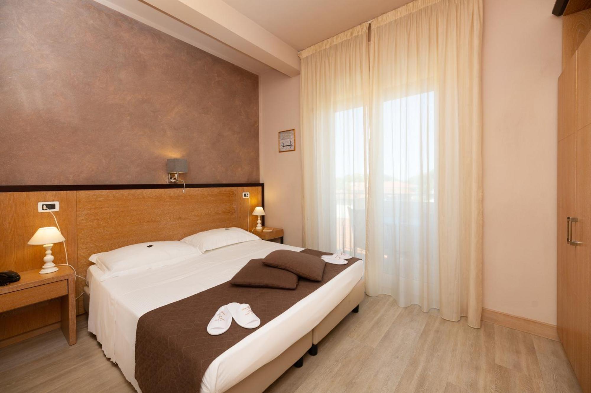 Double Room,1546201528:JPEG
