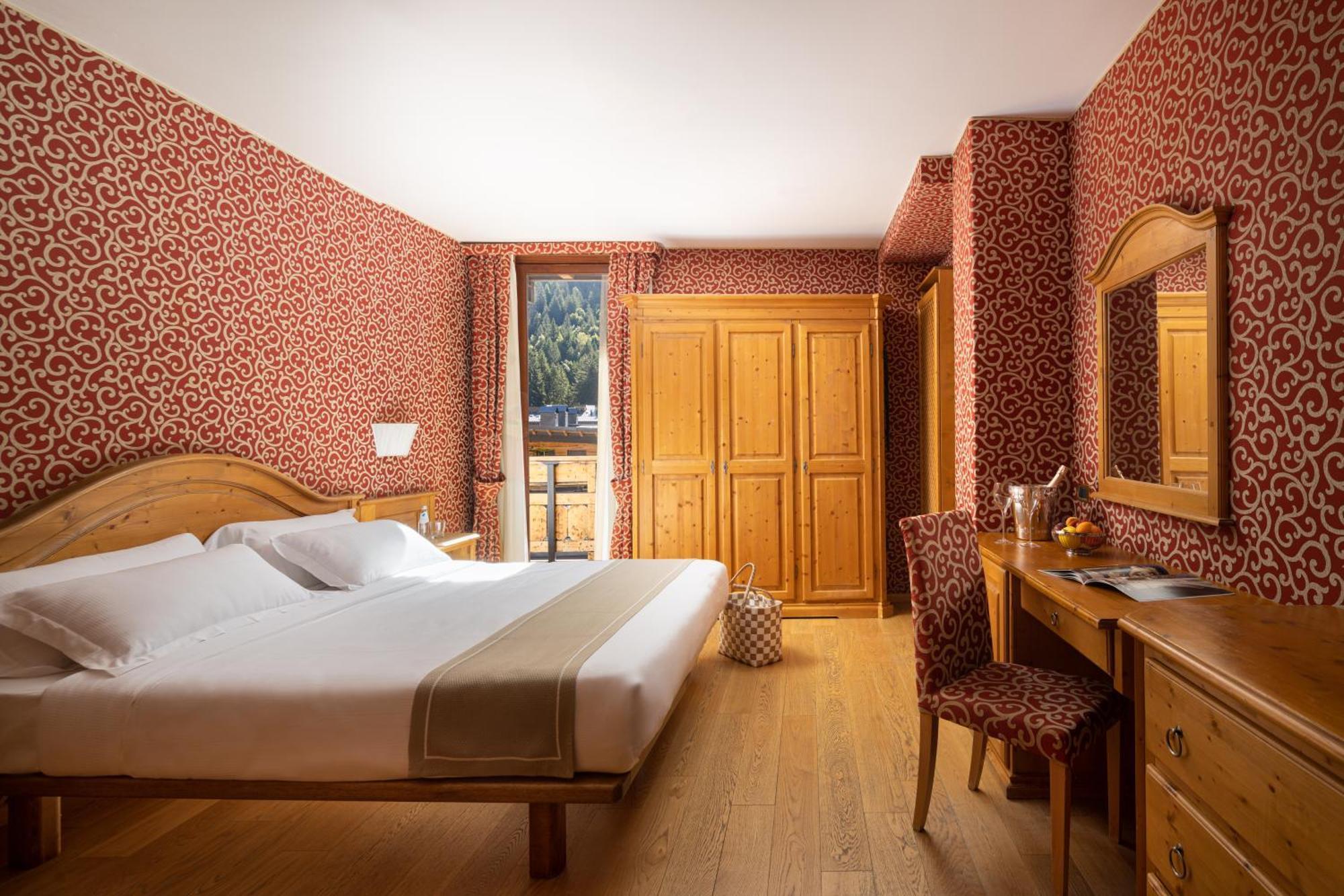 Classic Triple Room,1550704075:JPEG