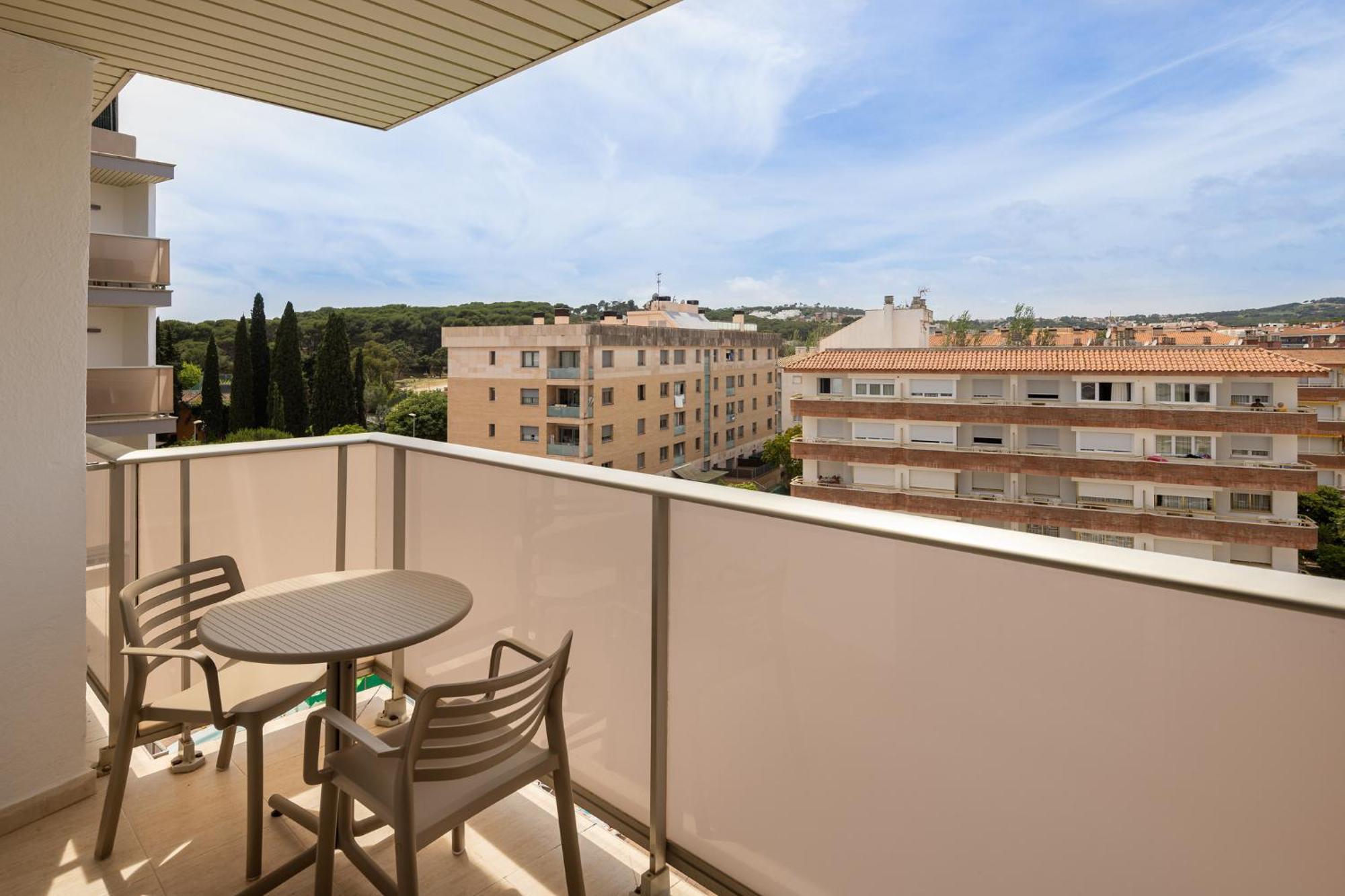 Suite con vistas a la piscina