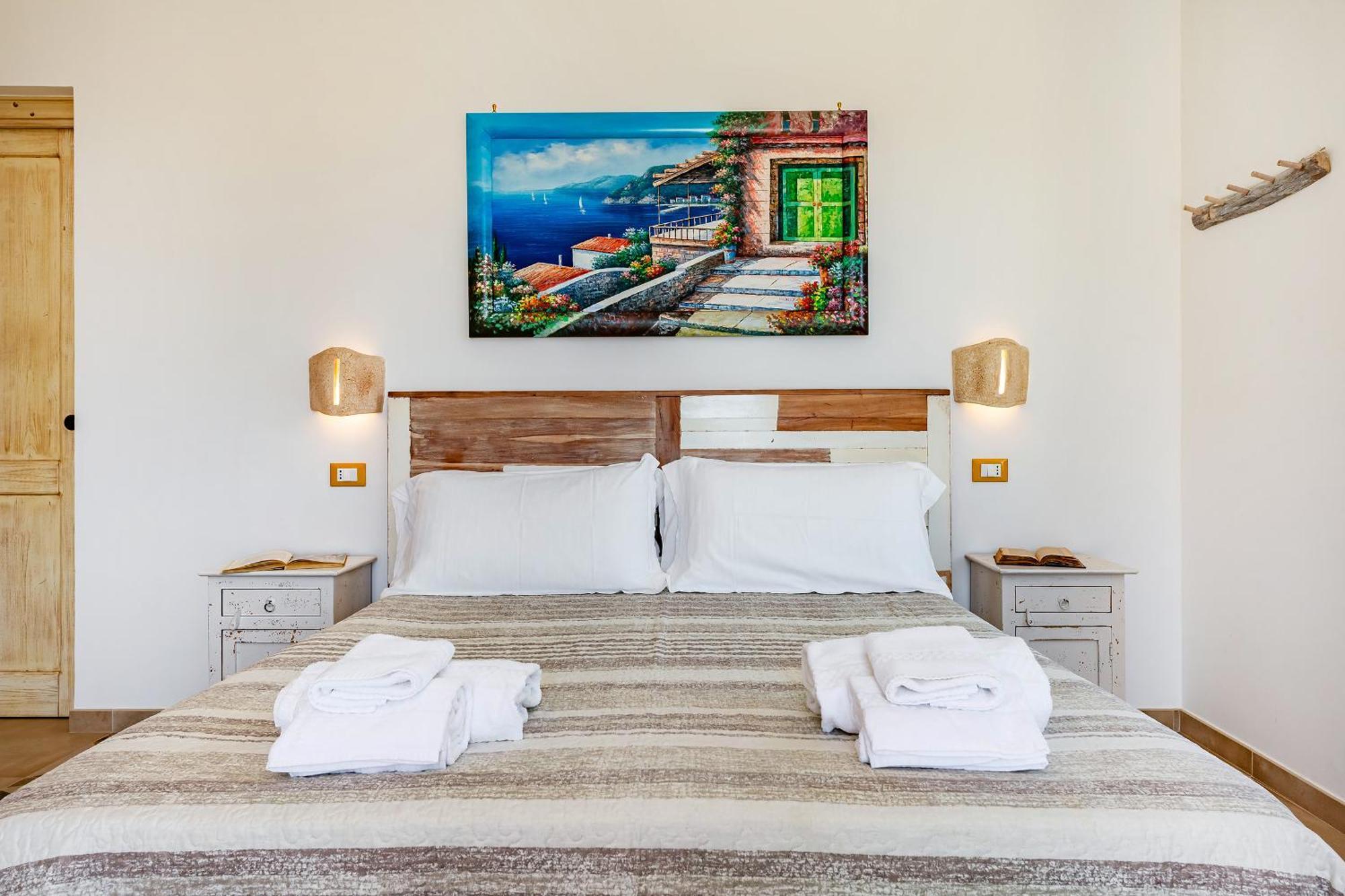Quadruple Room,1595442026:JPEG