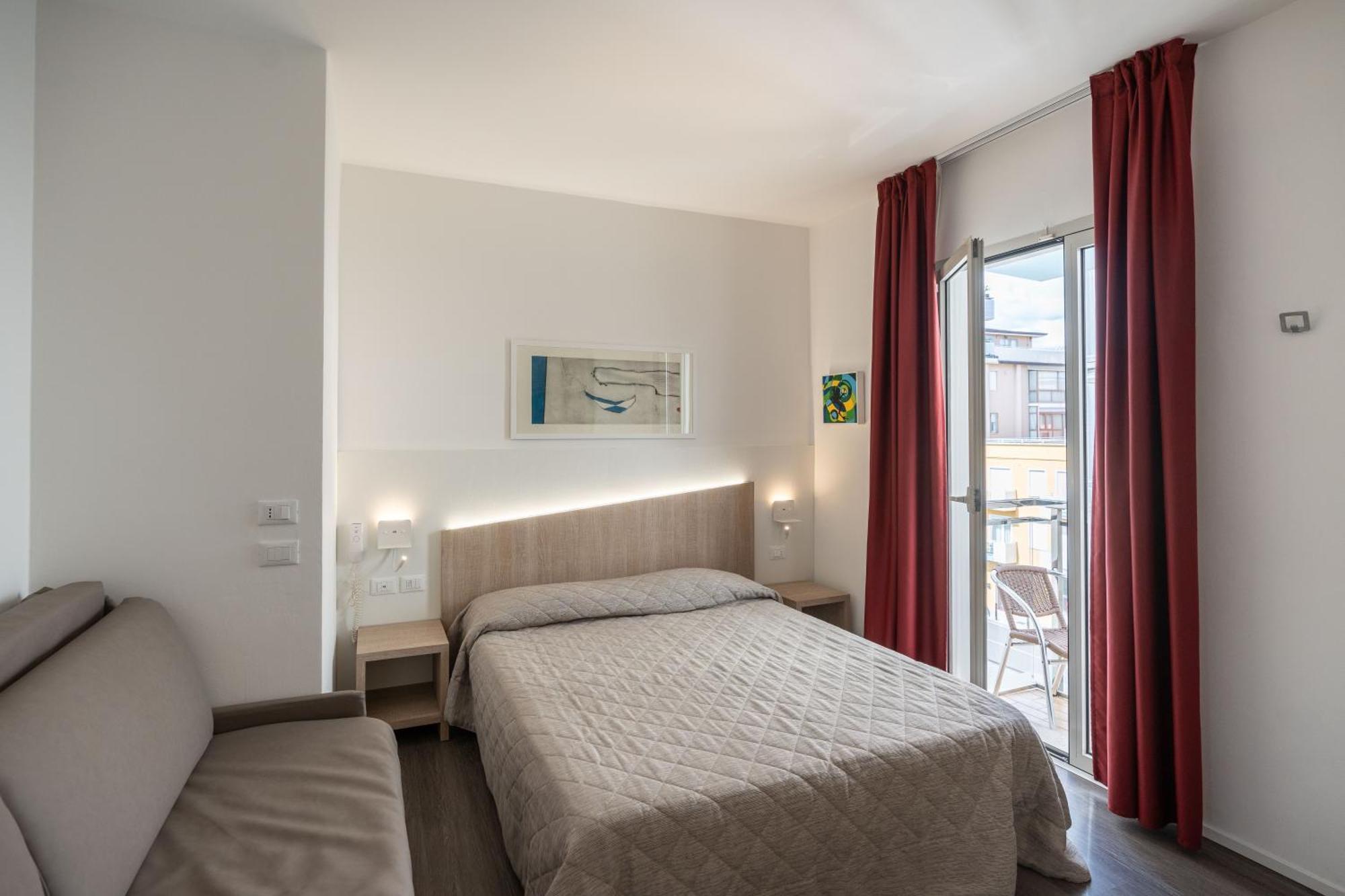 Double Room Balcony,1003276230:JPEG