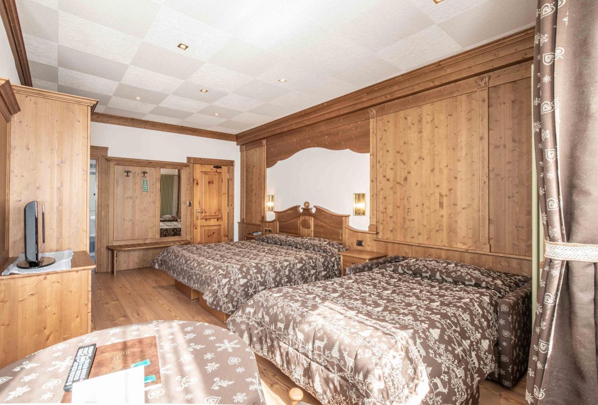Triple Room,1632251729:JPEG