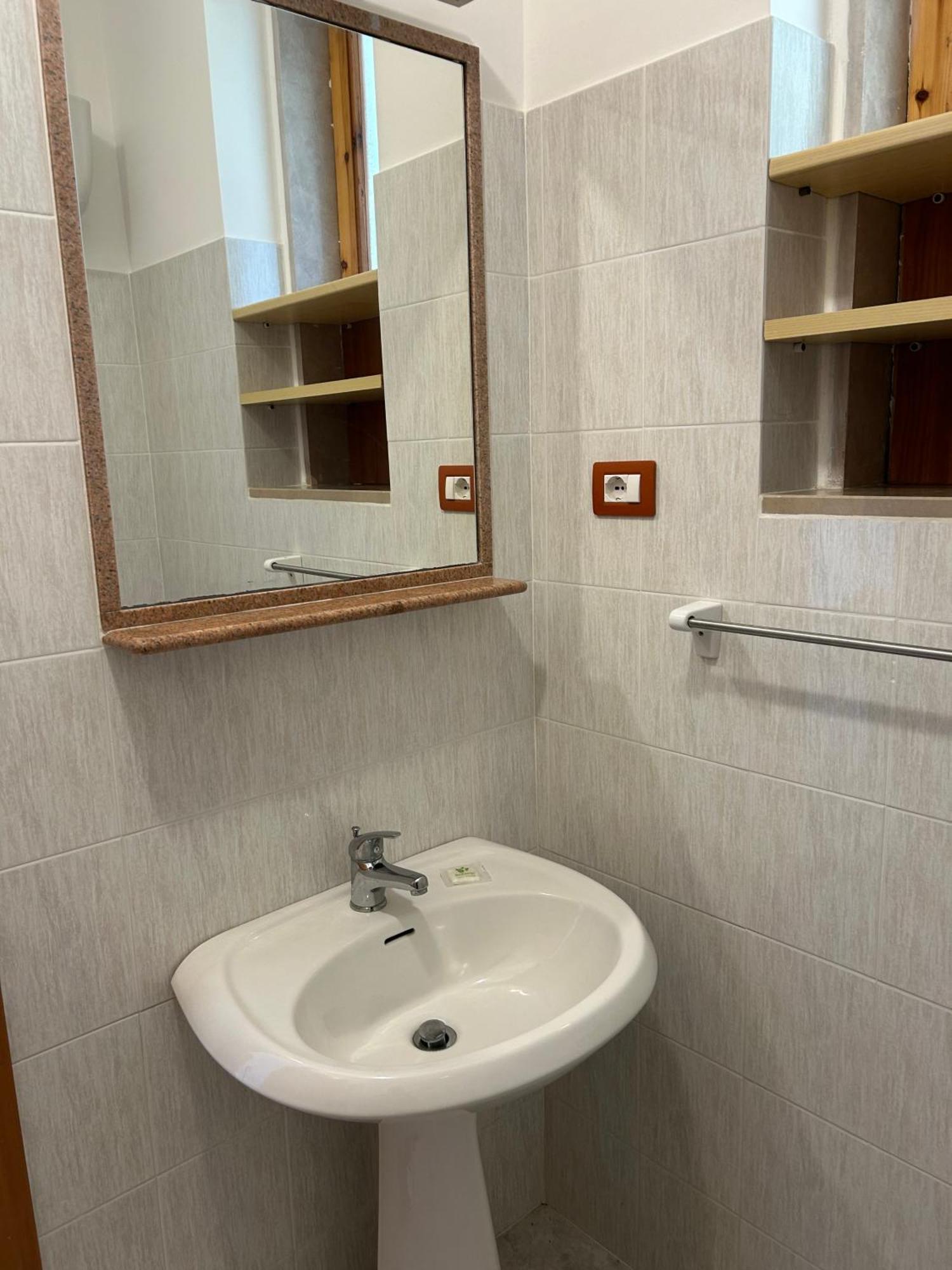 Appartamento con 2 Camere da Letto