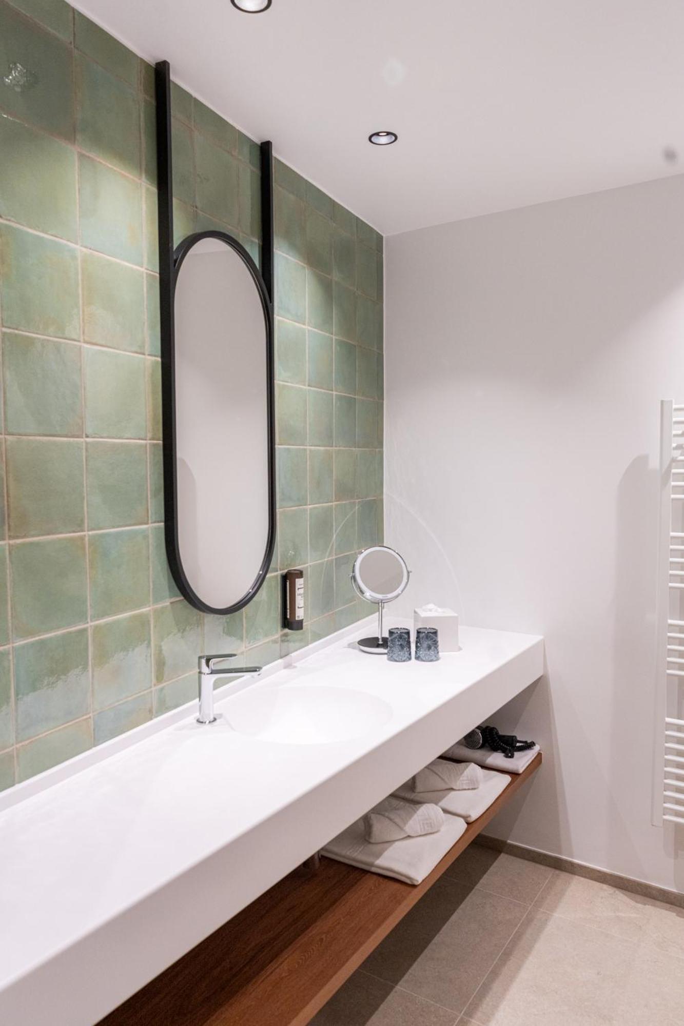 Two-Bedroom Suite,1670716962:JPEG
