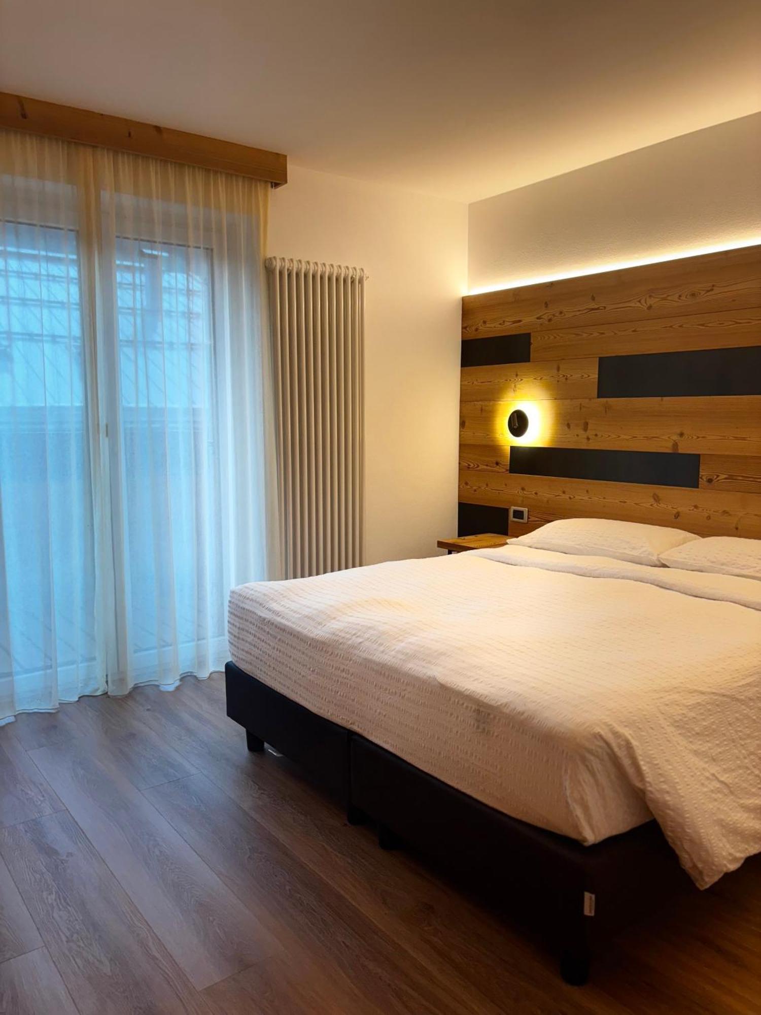 Two-Bedroom Suite,1685060121:JPEG