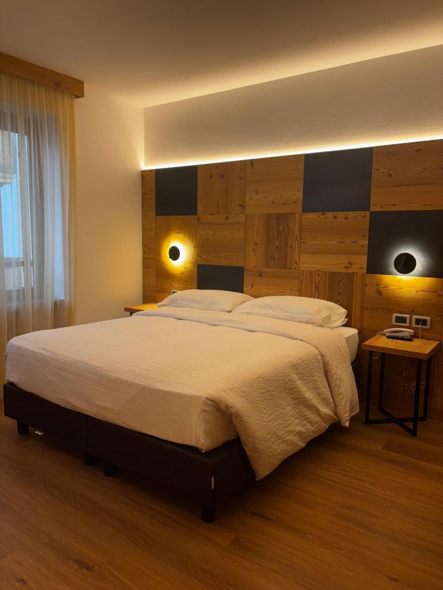 Junior Suite,1685060117:JPEG