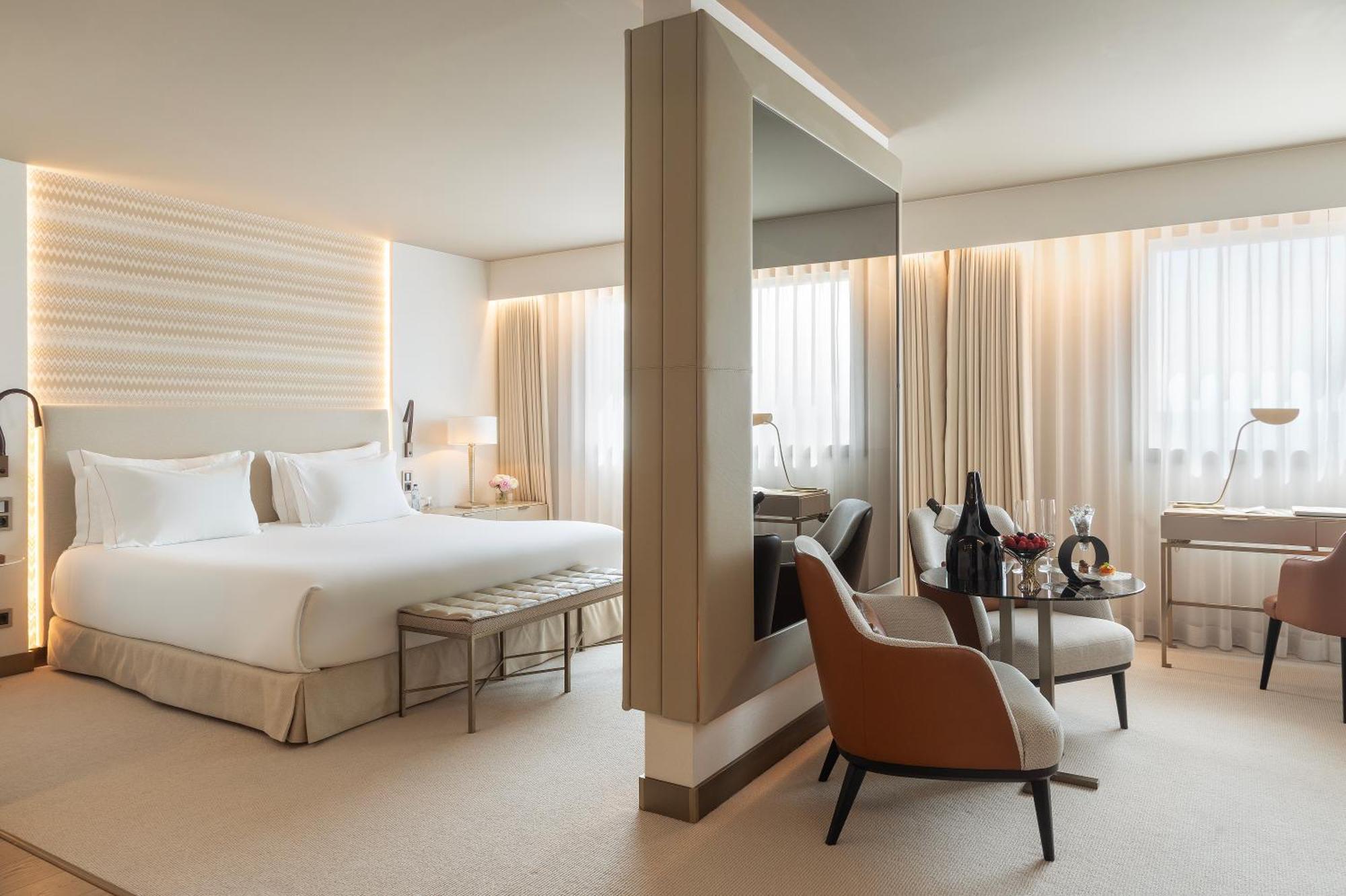 Deluxe Suite,1742574195:JPEG