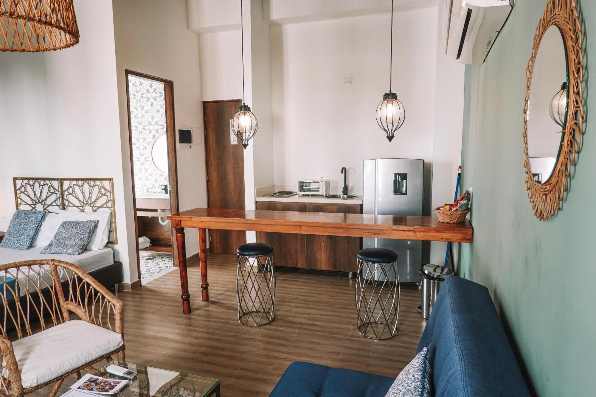 Habitación con 2 camas grandes