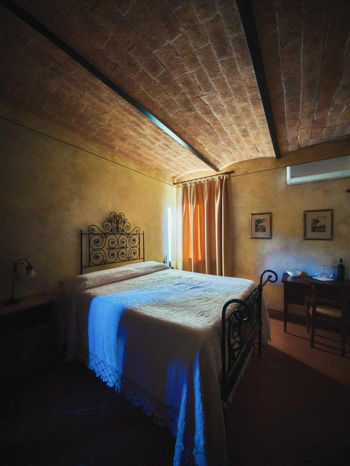 Camera Matrimoniale/Doppia con Letti Singoli con Vista