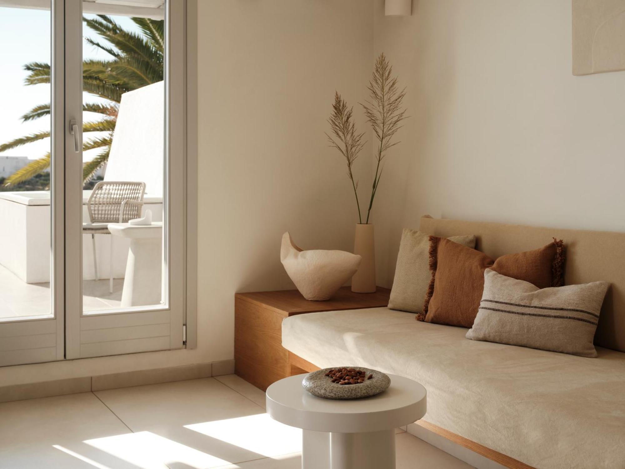 Junior Suite / Sea View Jacuzzi