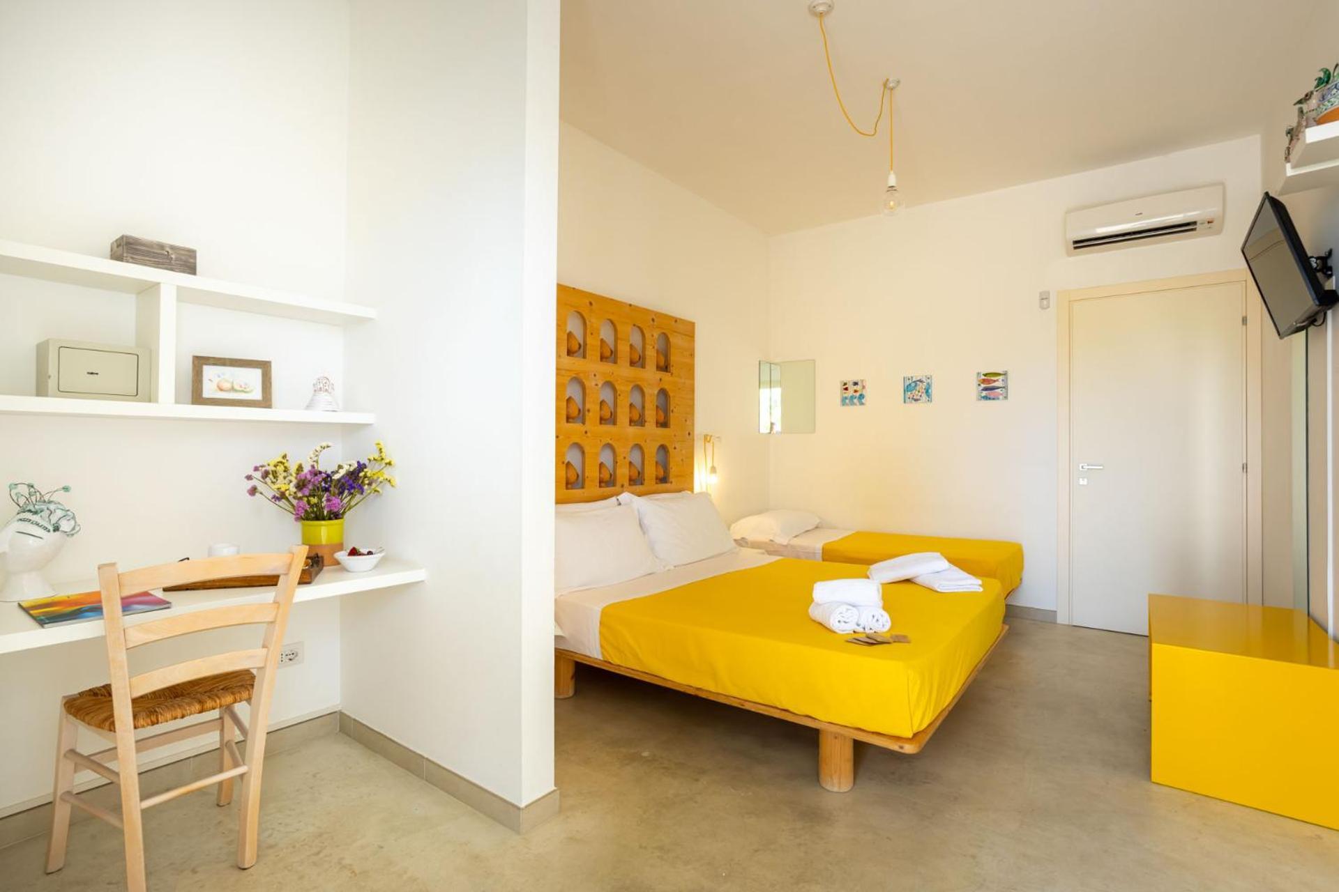 Deluxe Triple Room,1742885481:JPEG