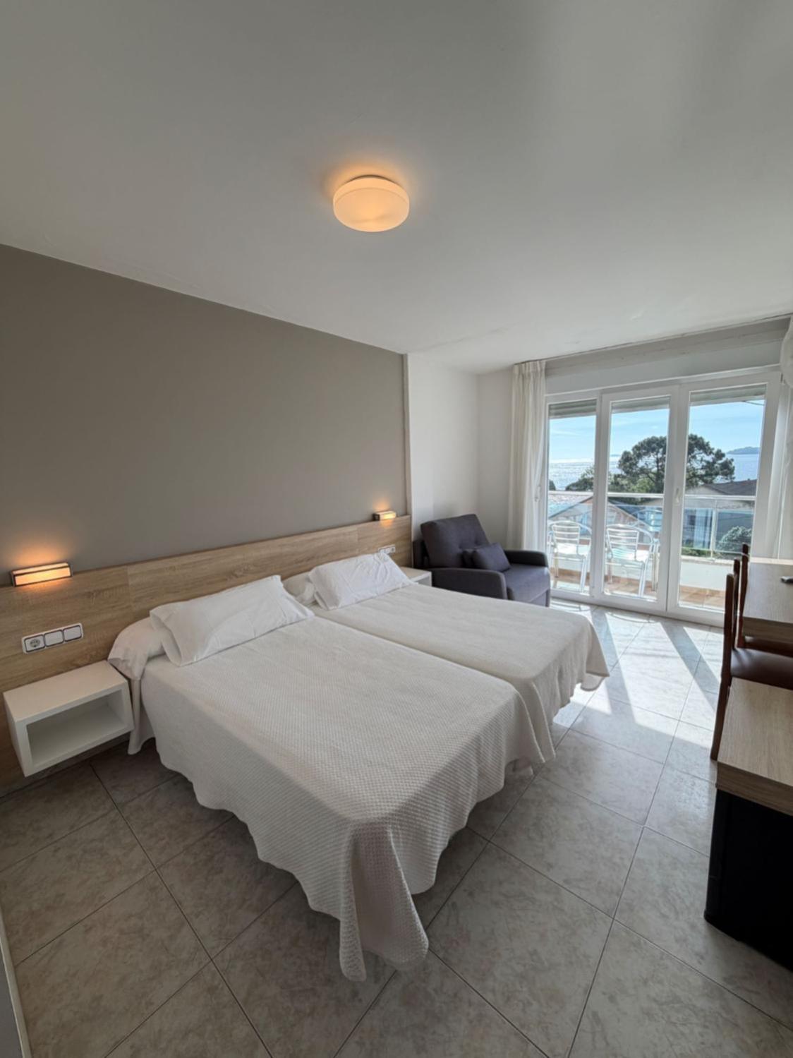 Habitación Triple Estándar con vistas al mar
