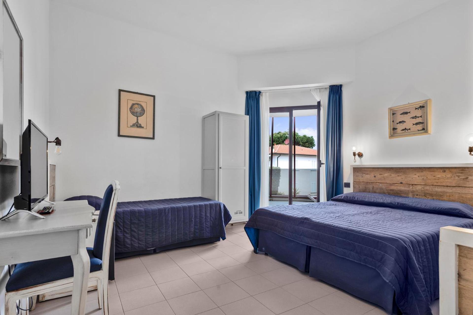 Superior Quadruple Room,1769555198:JPEG