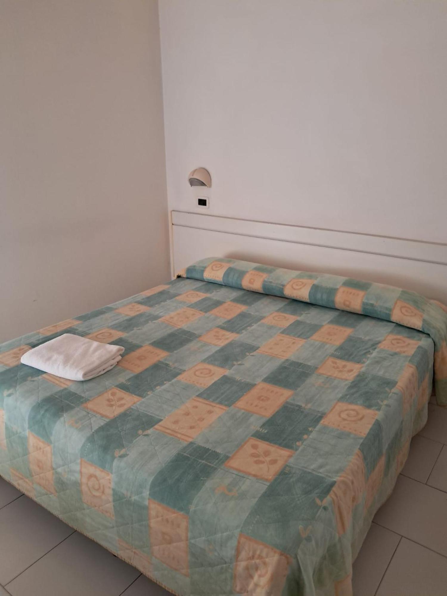 Double Room,1774684662:JPEG