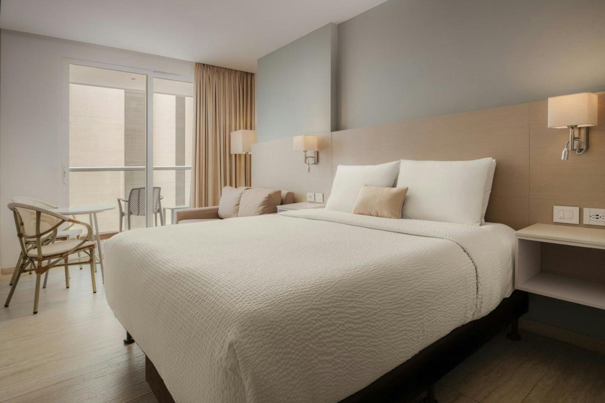 Habitación Doble Superior con sofá cama