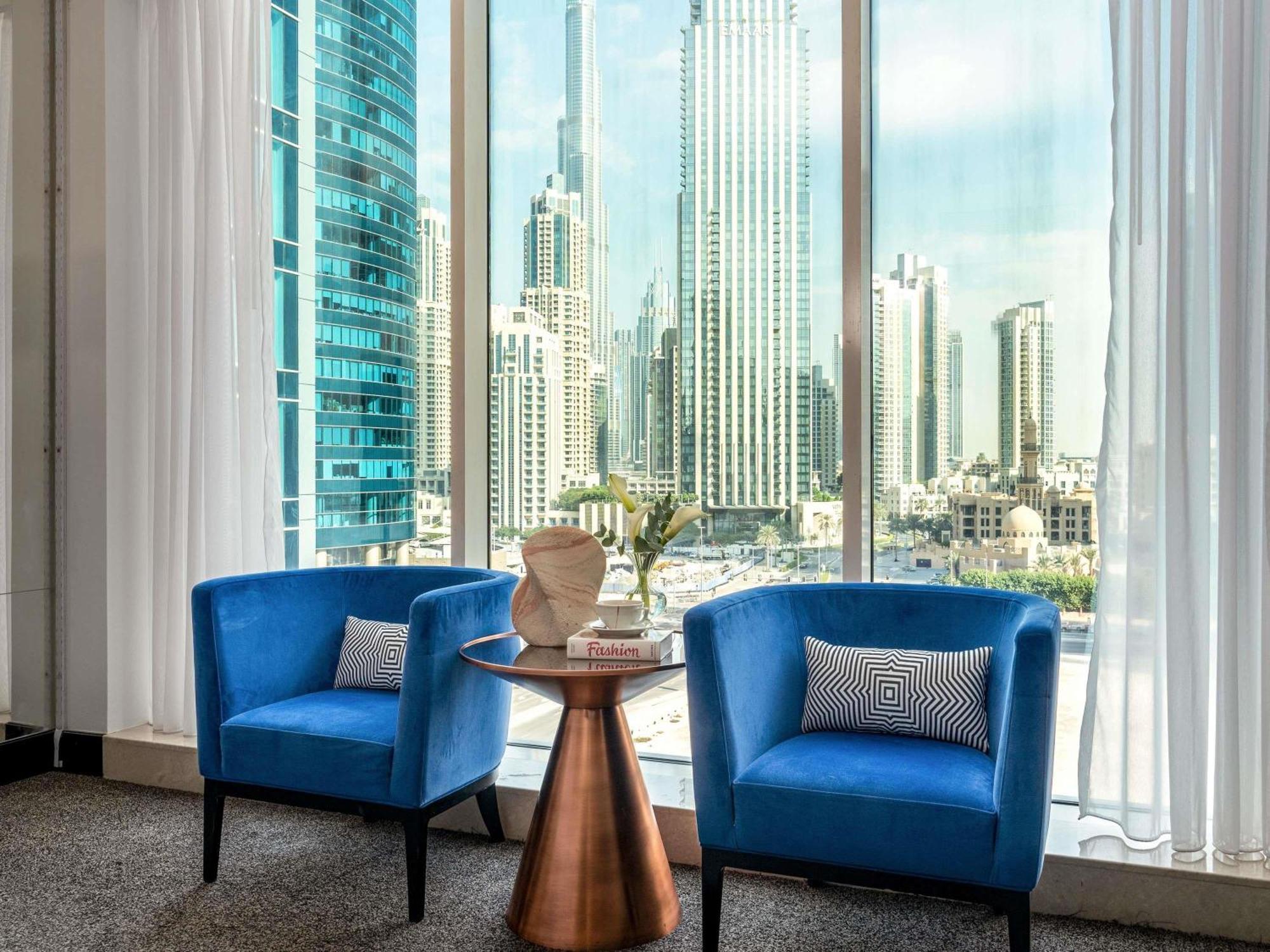Camera Executive Doppia con Letti Singoli con Vista Burj Khalifa