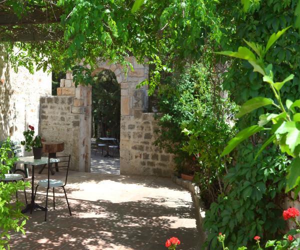 Appartamento con Vista Giardino