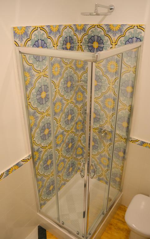 Double Room Patio,325111105:JPEG