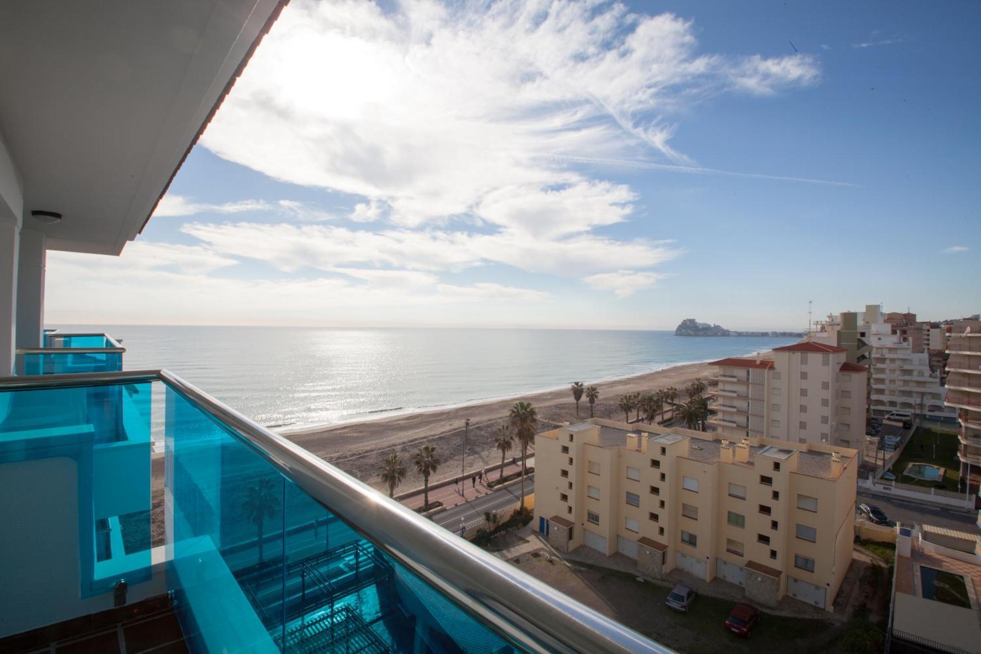 Apartamento de 1 dormitorio con vistas al mar (2 adultos)