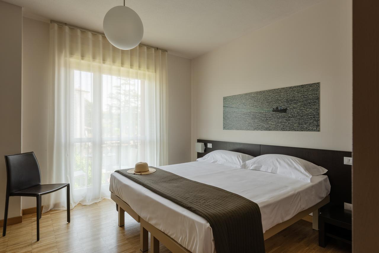 Camera Matrimoniale con Letto Supplementare