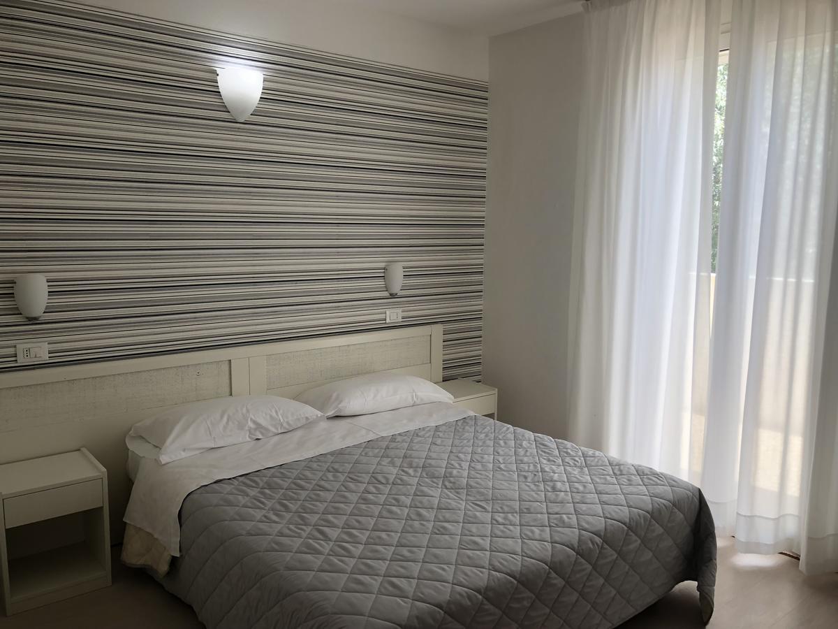 Double or Twin Room,362212411:JPEG