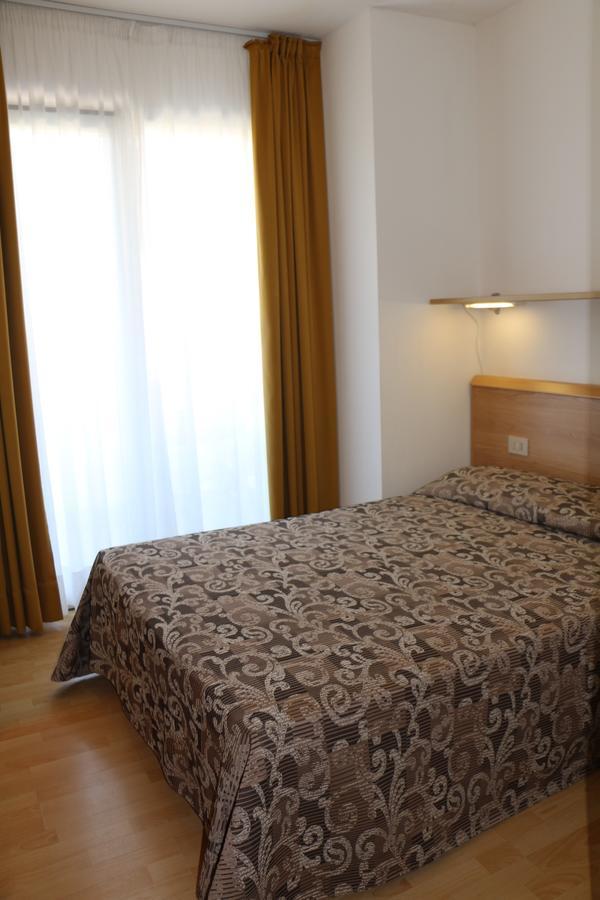 Standard Single Room,665781000:JPEG