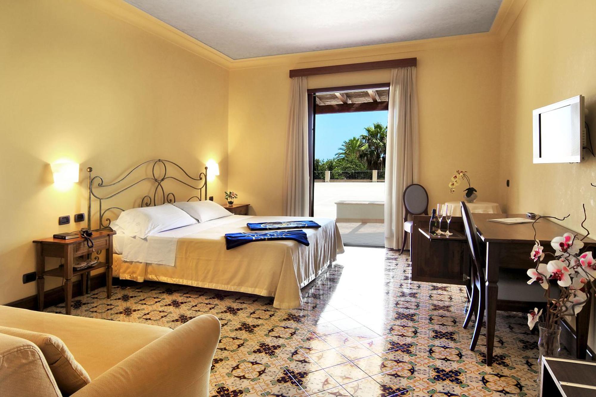 Quadruple Room,415810599:JPEG