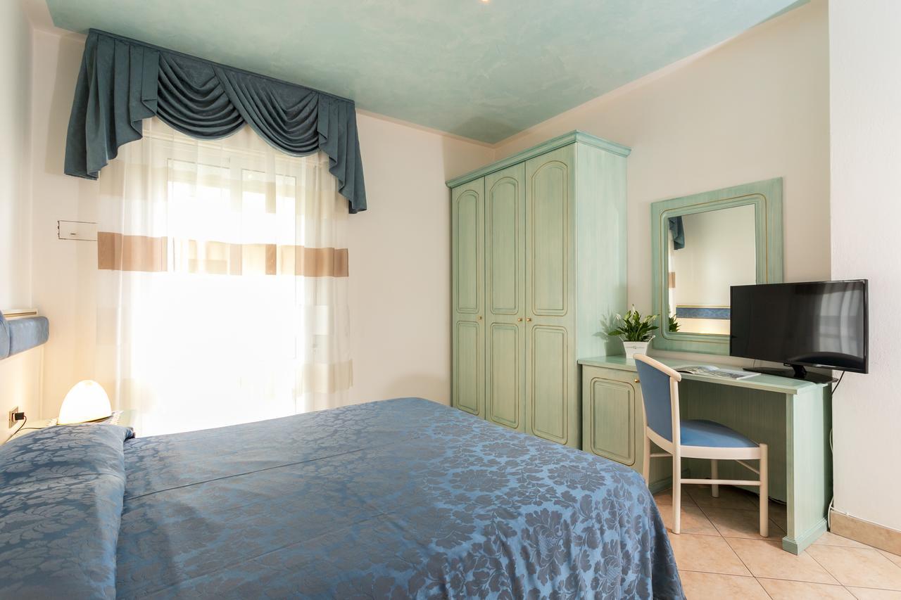 Double Room Balcony,717808615:JPEG