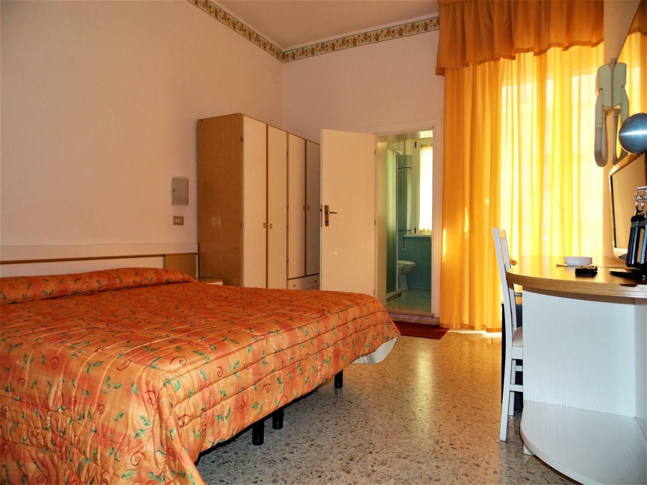 Standard Double Room,1529056795:JPEG