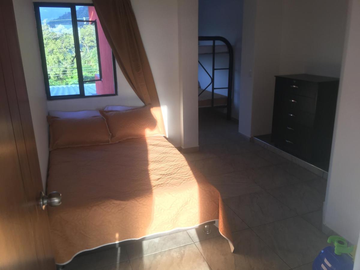 Apartamento con vistas a las montañas