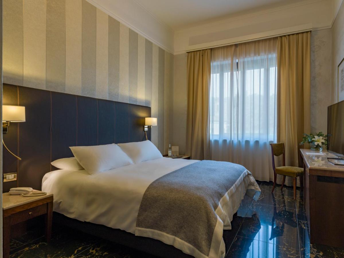 Superior Double or Twin Room,836019182:JPEG