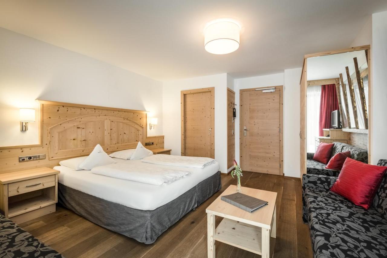 Superior Double Room,12472815:JPEG