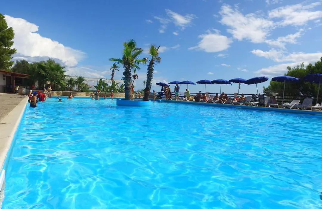 Villaggio Santo Stefano-1