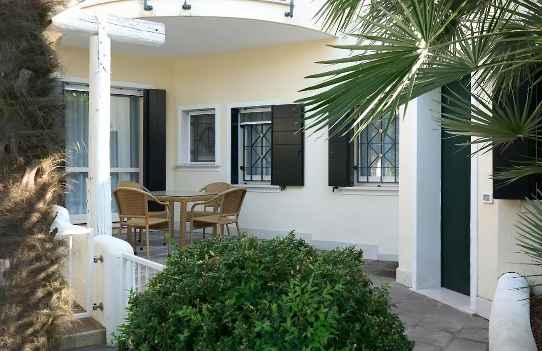 Villa Carlotta Jesolo Lido-1
