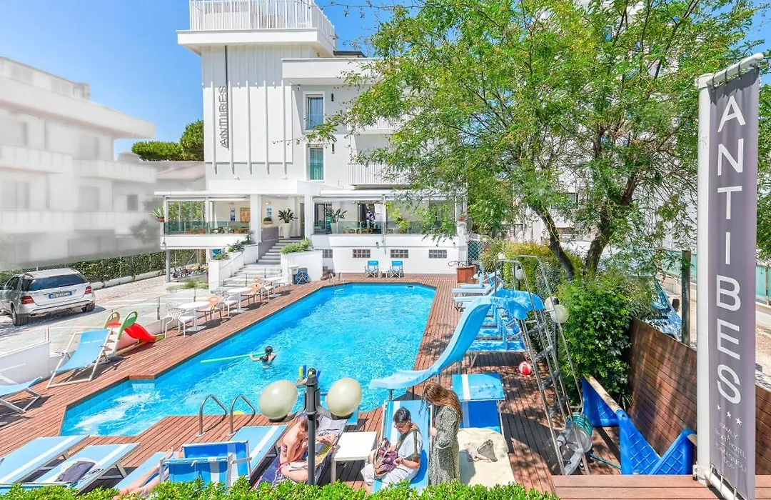 Family Hotel Antibes -50m dal mare --1
